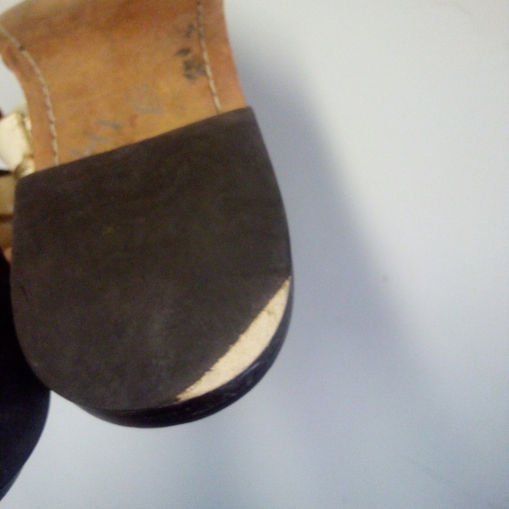 Sam Edelman Cream Slides Size 8M - Picture 15 of 15